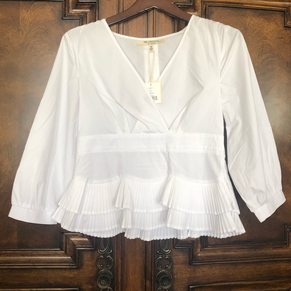 Free Generation Pleat Ruffled Shirt - Picture 4 of 8